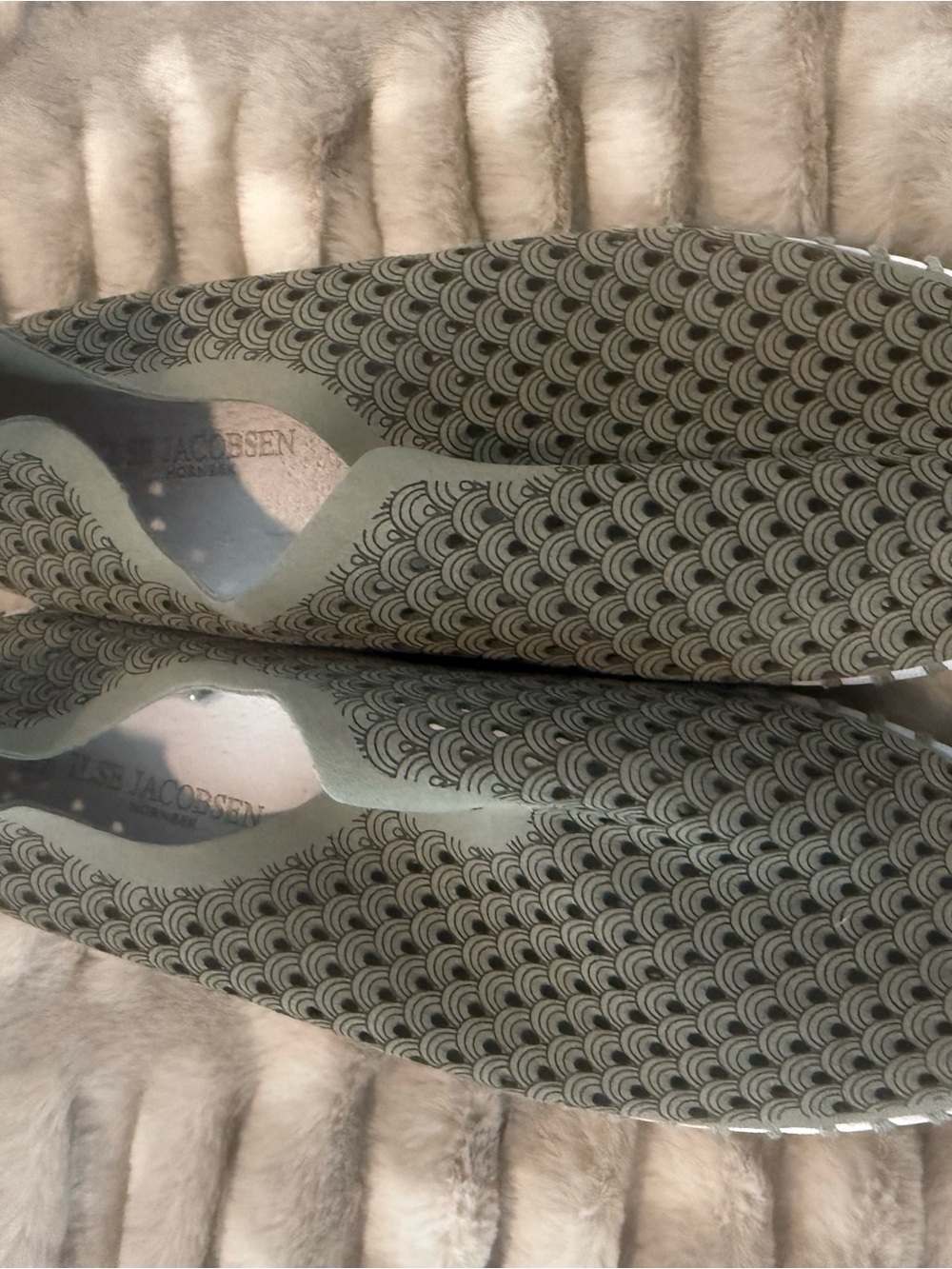 Ilse Jacobsen Olive Green Patterned Slip-On Flats